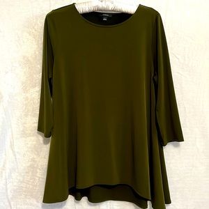 Alfani ladies shirt. Olive color. Size Large.